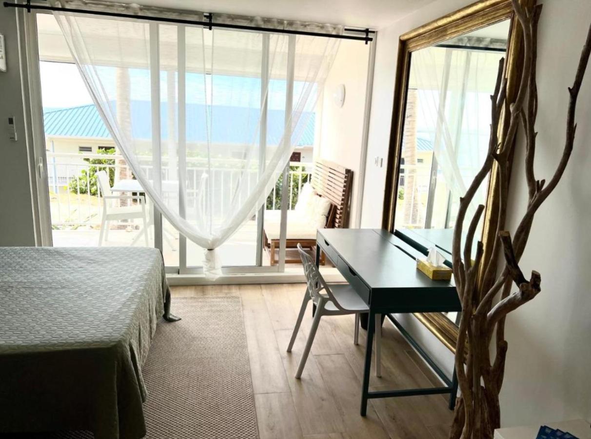 Appartement Luxe Ocean View 9403 Куль-де-Сак Экстерьер фото